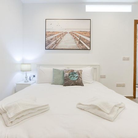 Gzira'S Seashore Stayaway Close To Manuel Island Zewnętrze zdjęcie