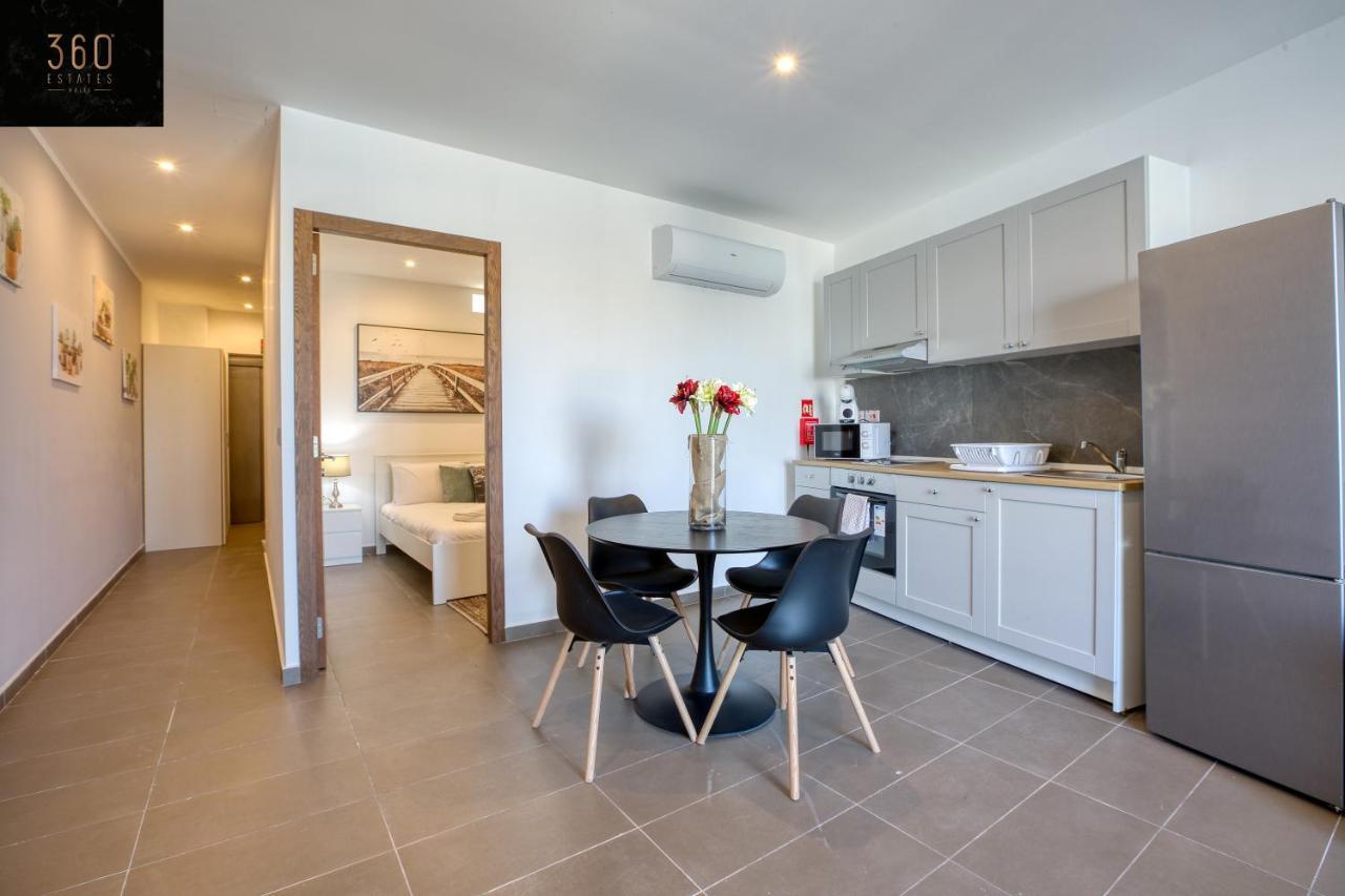 Gzira'S Seashore Stayaway Close To Manuel Island Zewnętrze zdjęcie
